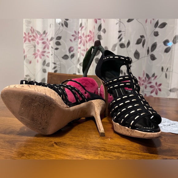 Christian Dior heels - Picture 13 of 13